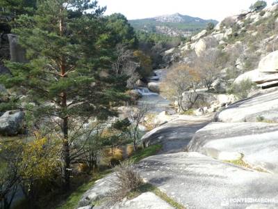 Cerro de la Camorza: Vistas Impresionantes de La Pedriza y el Yelmo;parque natural aizkorri aratz se